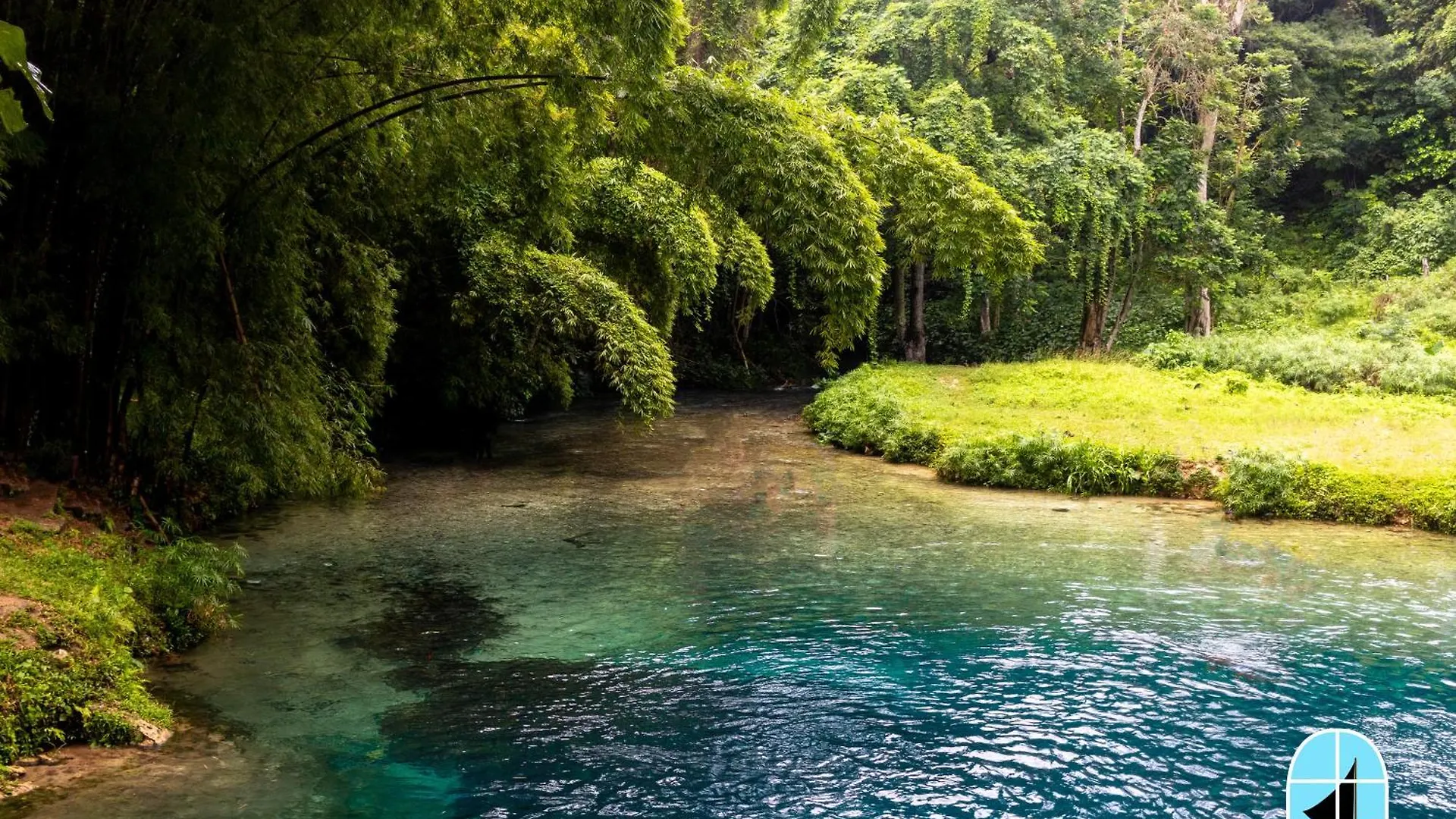Ninth River Ocho Rios 0*,  Jamajka